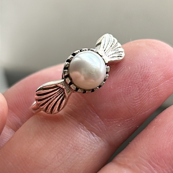 🖤Sterling silver and pearl ring - Picture 1 of 9